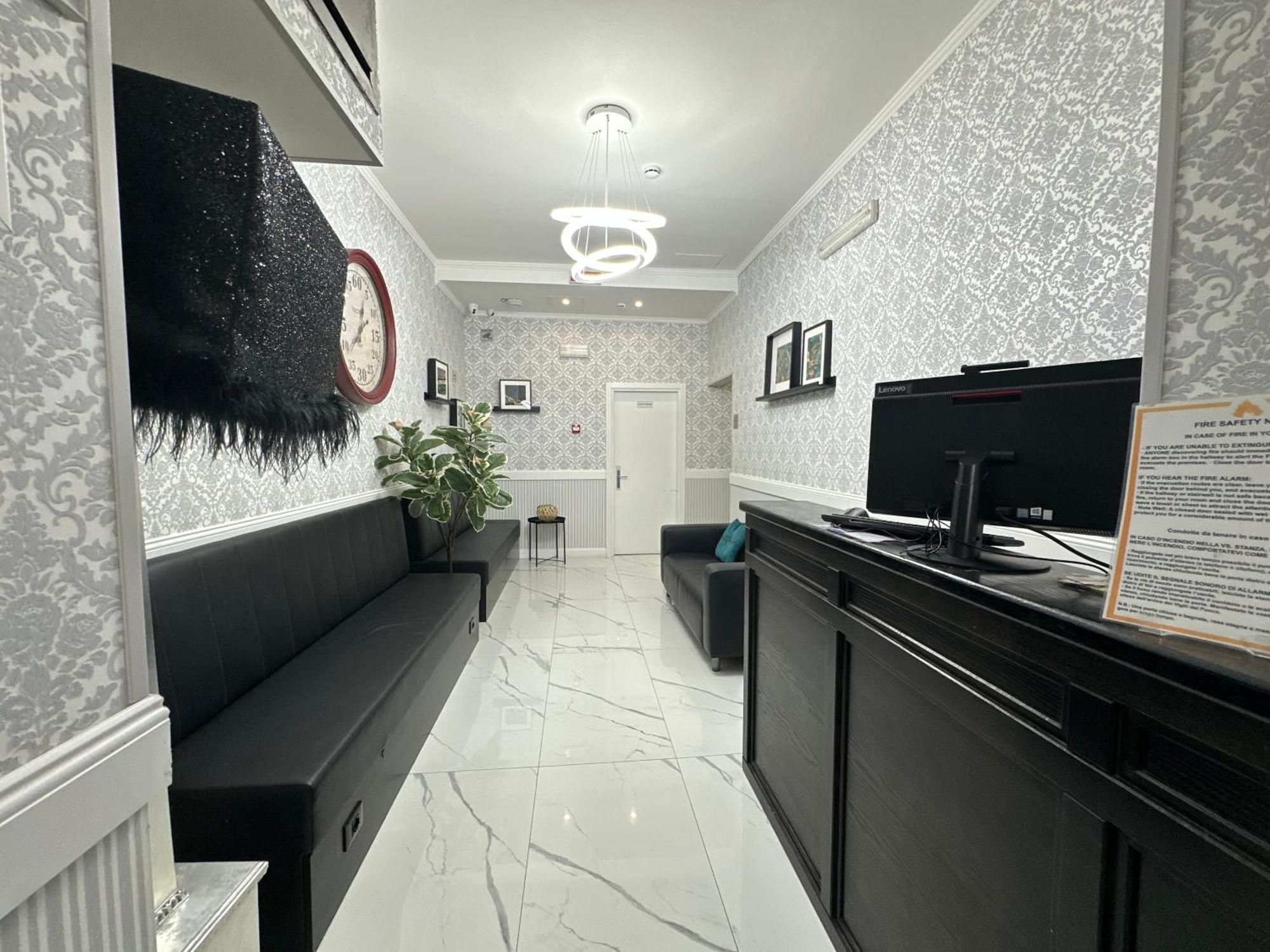 Jupiter Home — Photos 1